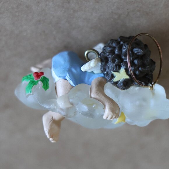 boy on cloud ornament - Picture 5 of 6